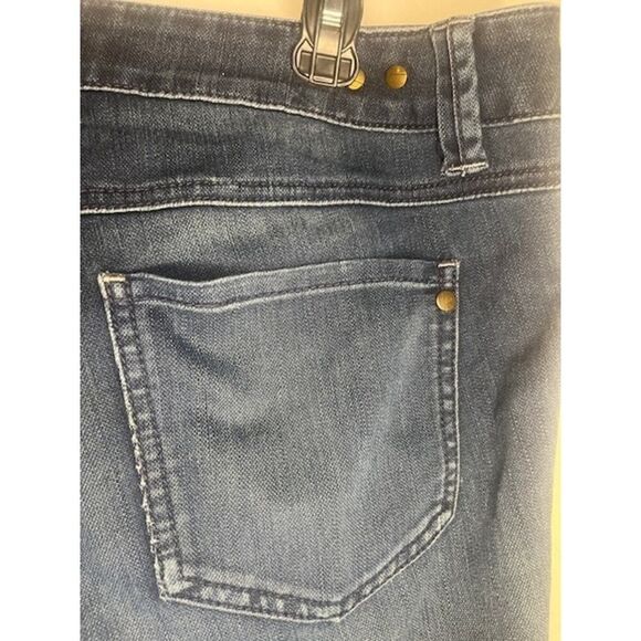 Cabi Denim Blue Jeans Size 10 Dark Wash Straight Leg Mid Rise Style #514 - Picture 5 of 9